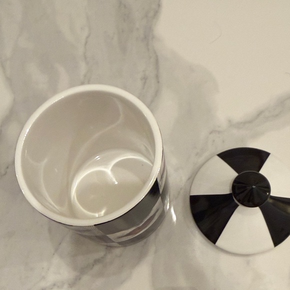 Fornasetti Black and White Candle Holder with Red Lips - Picture 3 of 3